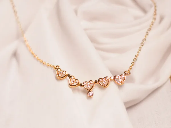 Zircon Clavicle Chain for Women