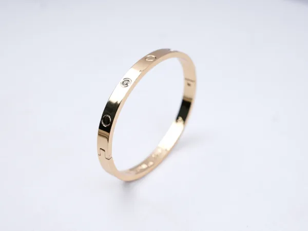Anti Tarnish Stianless Steel Gold Plated love Bracelet