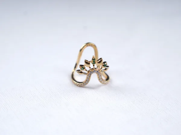 Vintage Crown Leaf Ring in Gold Finish